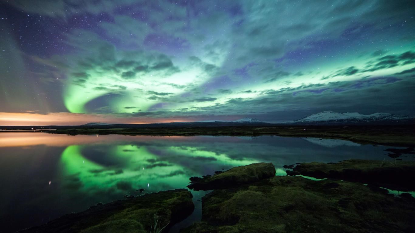 Night Skies screenshot